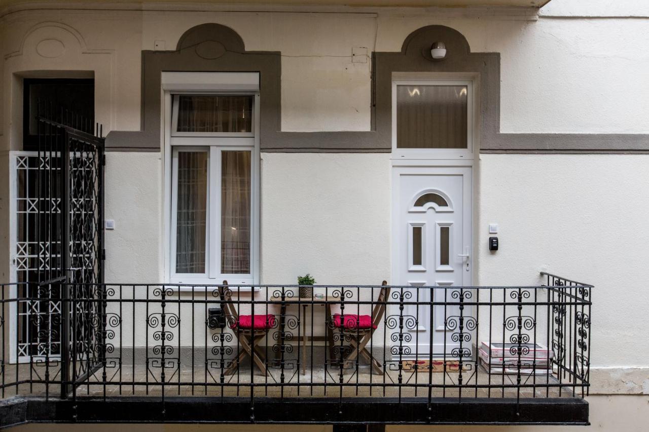 Quiet Nest In The Bustling Centre Of Budapest Extérieur photo